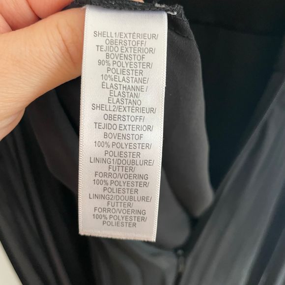 Adrianna Papell Velvet Top Fit and Flare Pleated
Chiffon Skirt Dress Size 8 - Picture 9 of 9